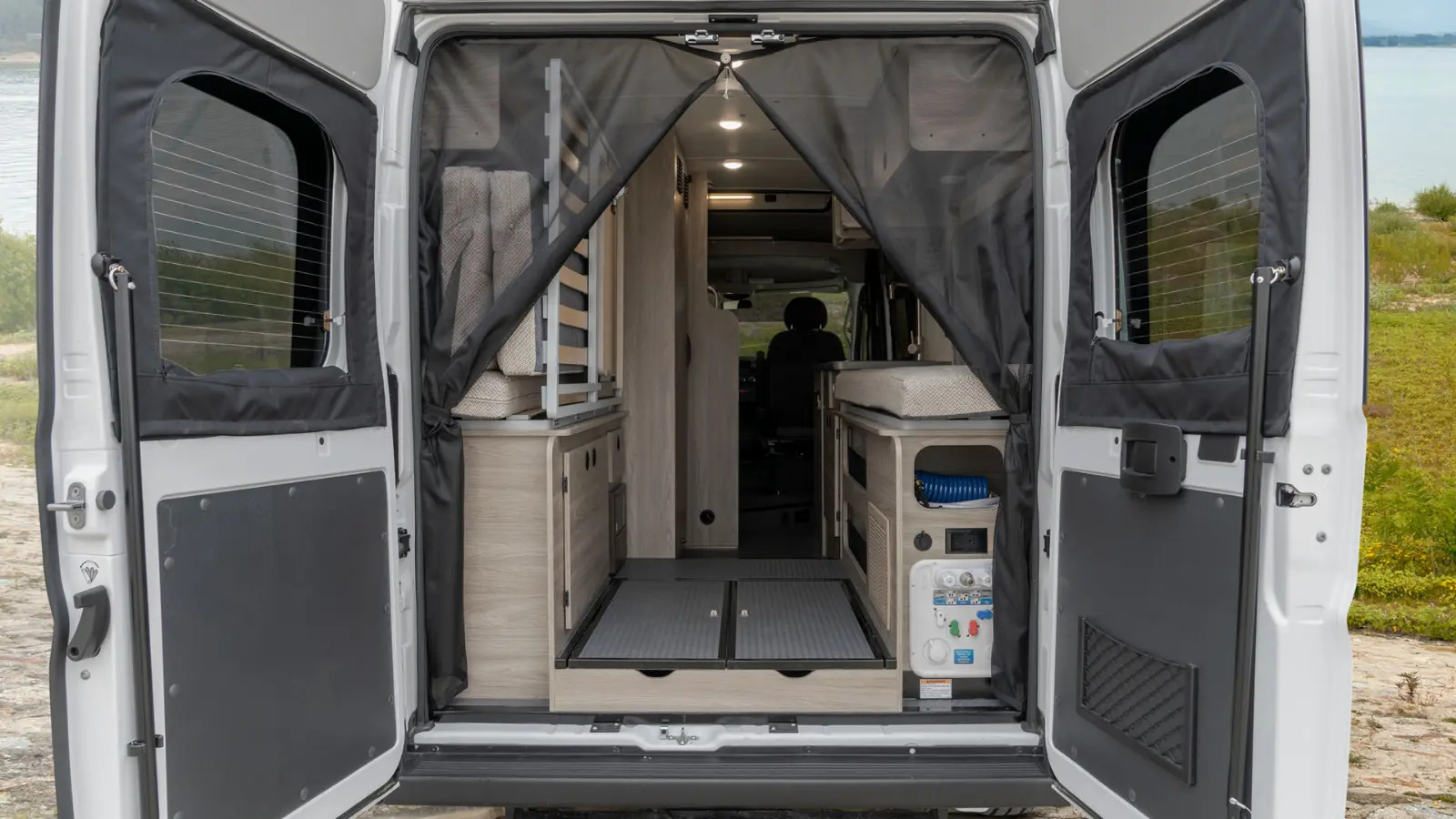 Solis - Winnebago solis for rent