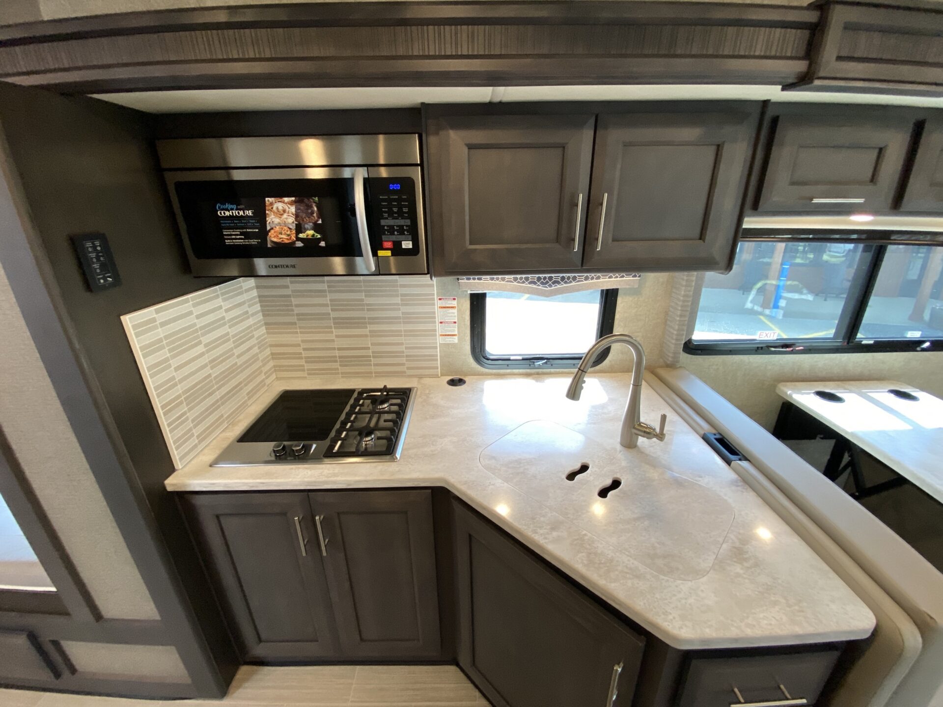 Super C Motorhome - Class-C motorhome rentals