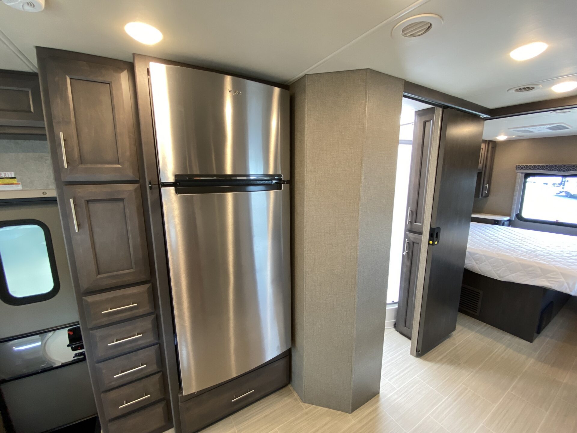 Super C Motorhome - Class-C motorhome rentals