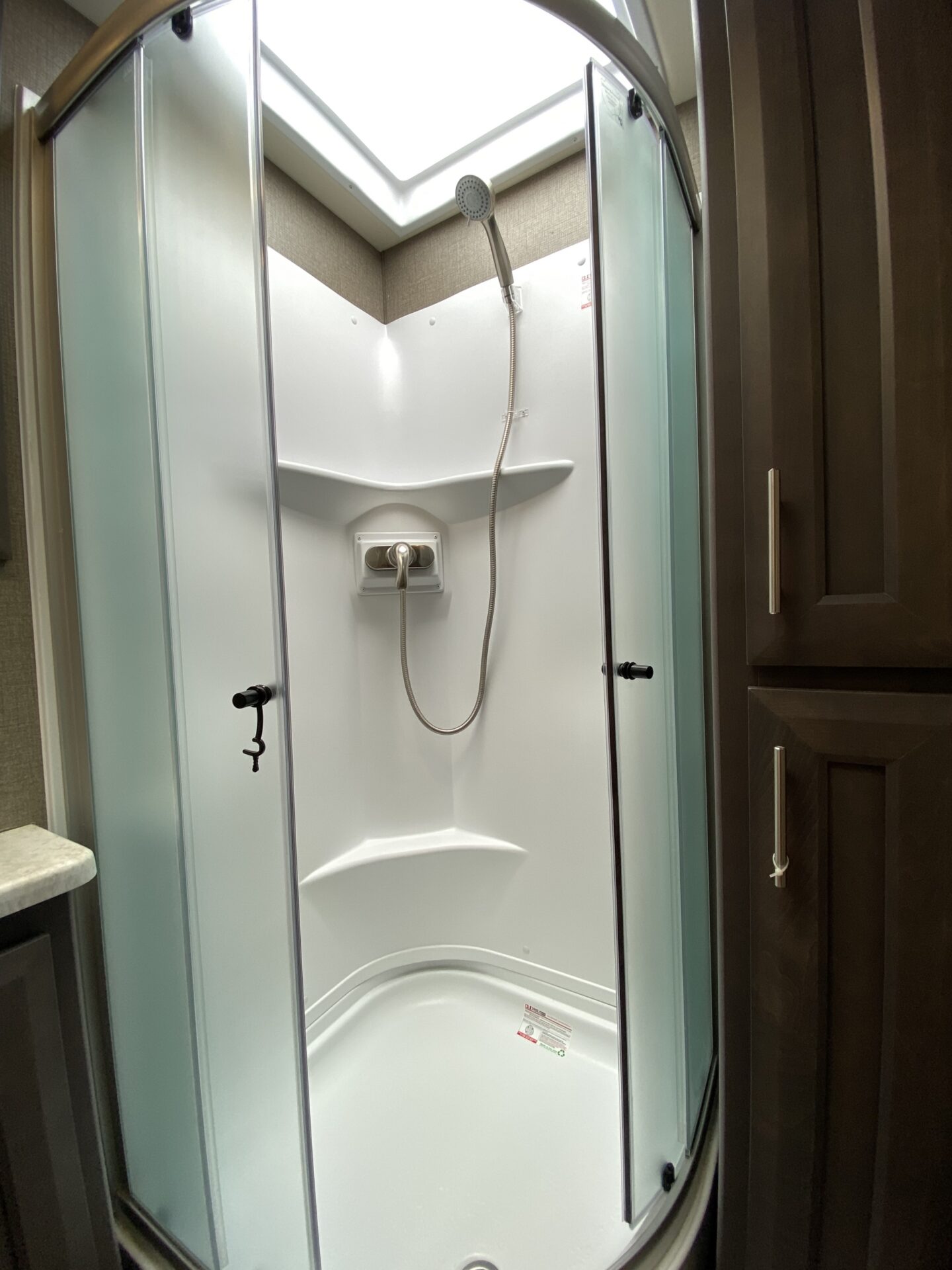 Super C Motorhome - Class-C motorhome rentals