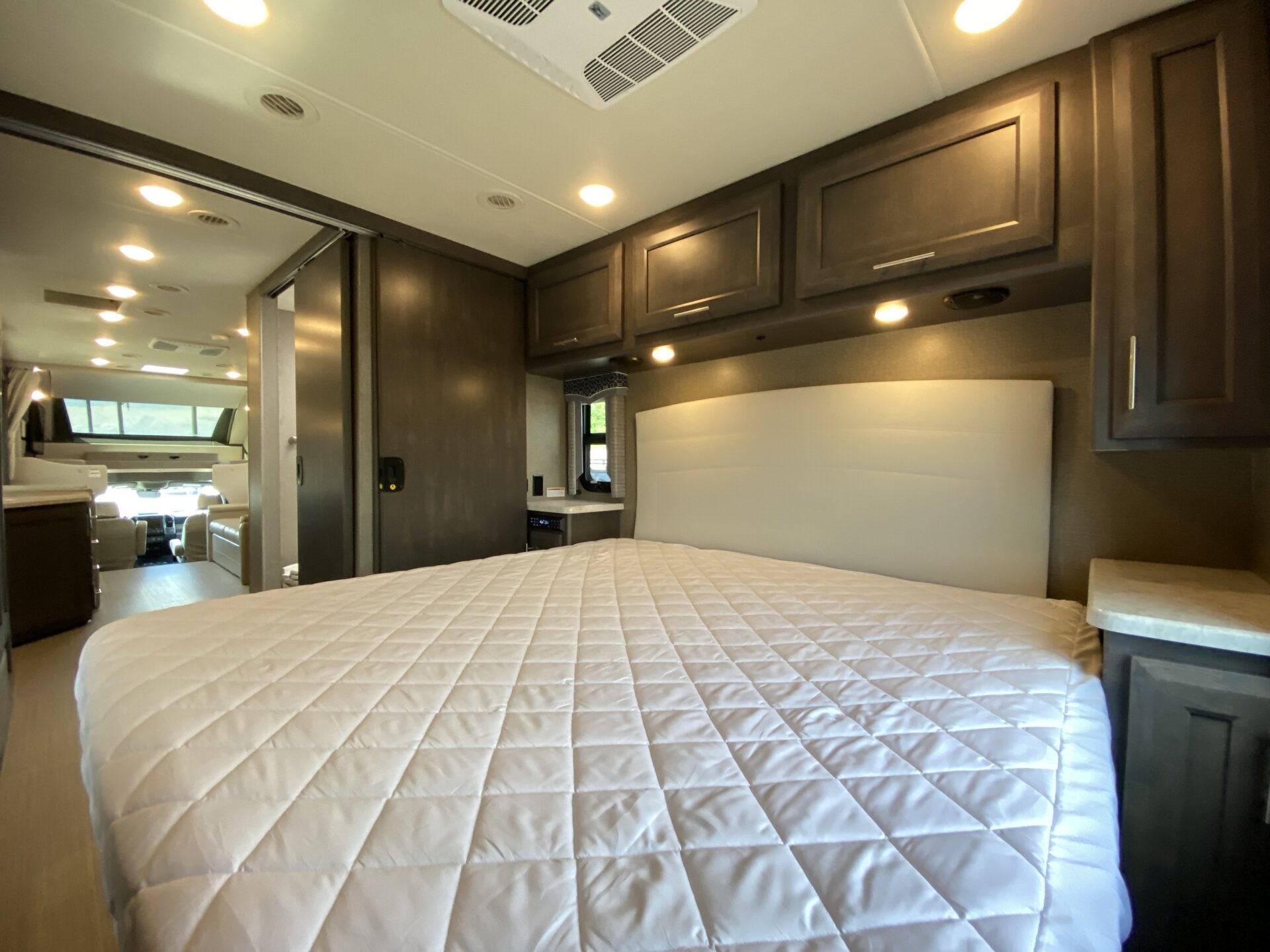 Super C Motorhome - Class-C motorhome rentals