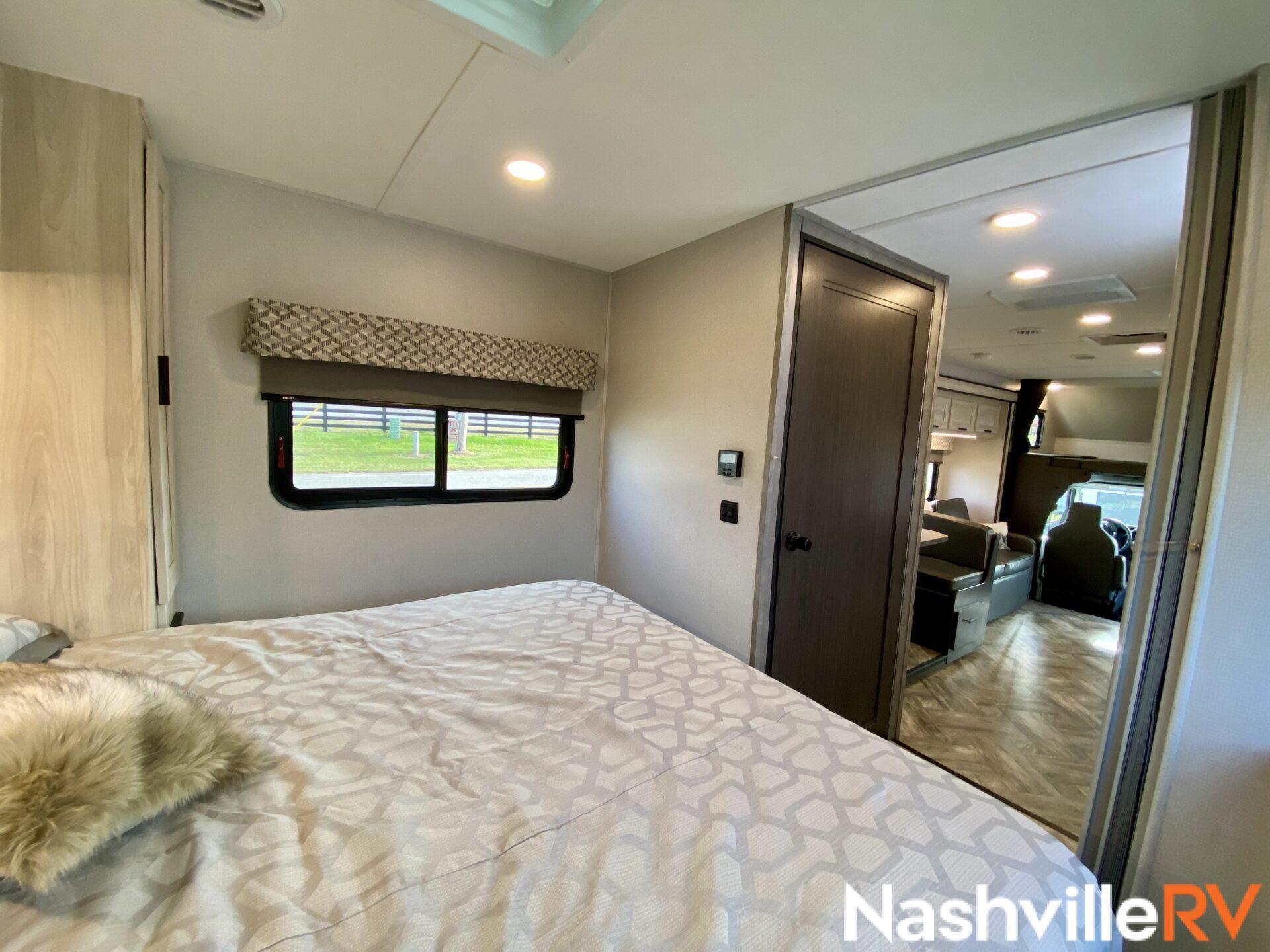 MEDIUM Class C Motorhomes Special - class-c motorhome rentals