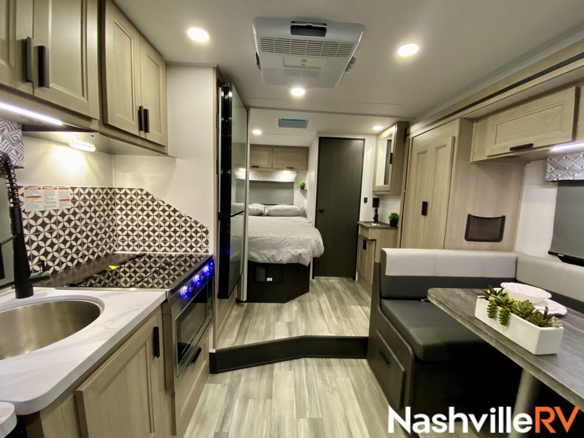 SMALL Class C Motorhomes - small class c motorhome rentals