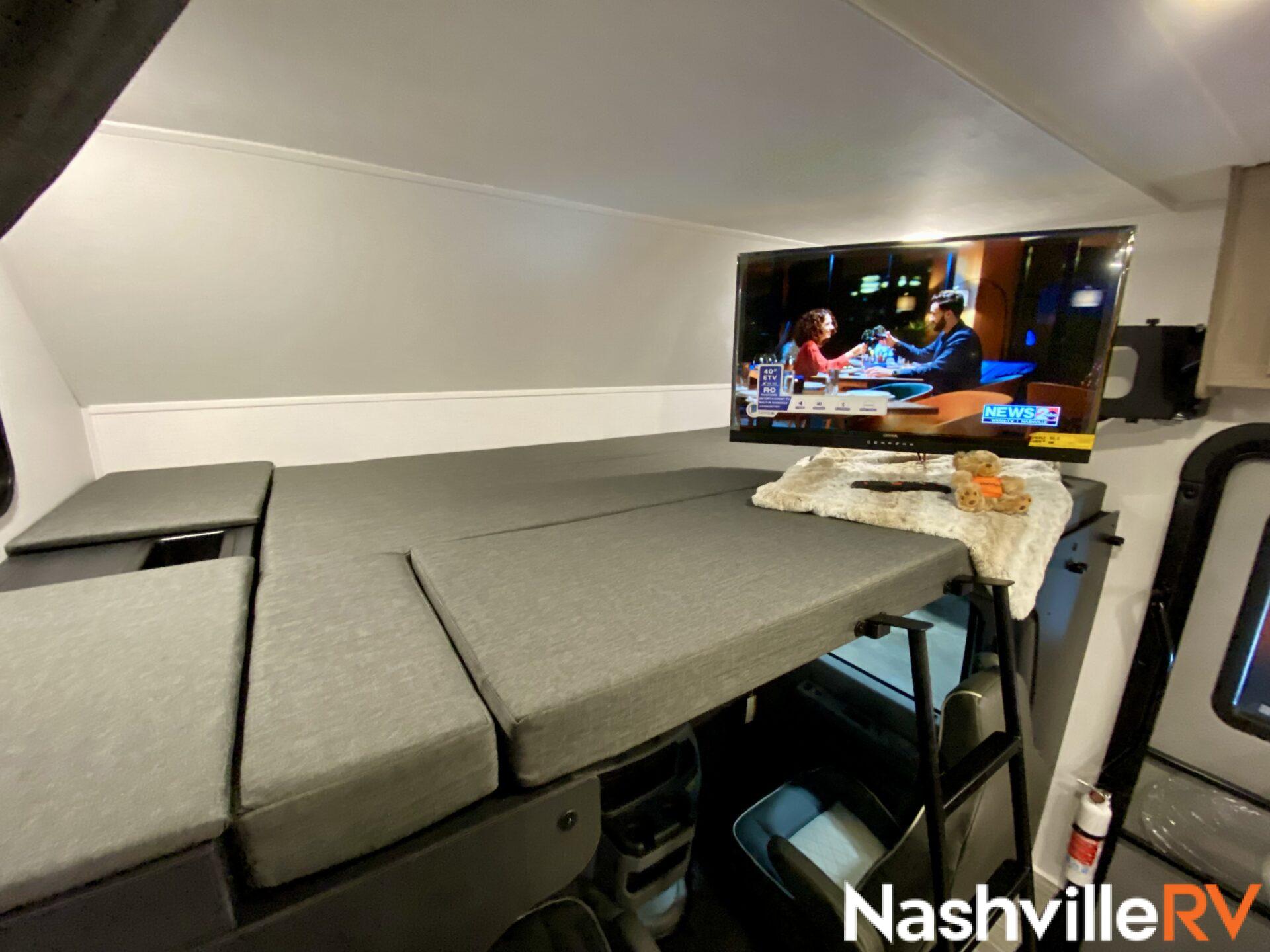 SMALL Class C Motorhomes - small class c motorhome rentals