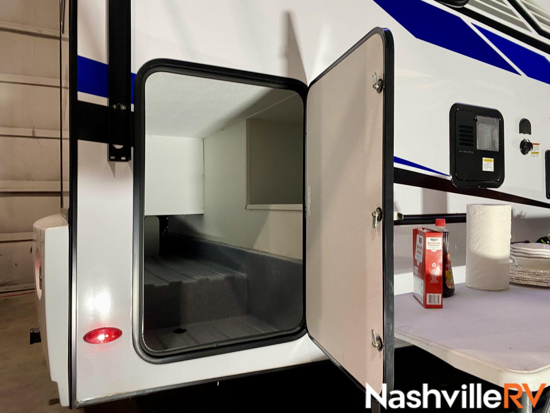 SMALL Class C Motorhomes - small class c motorhome rentals