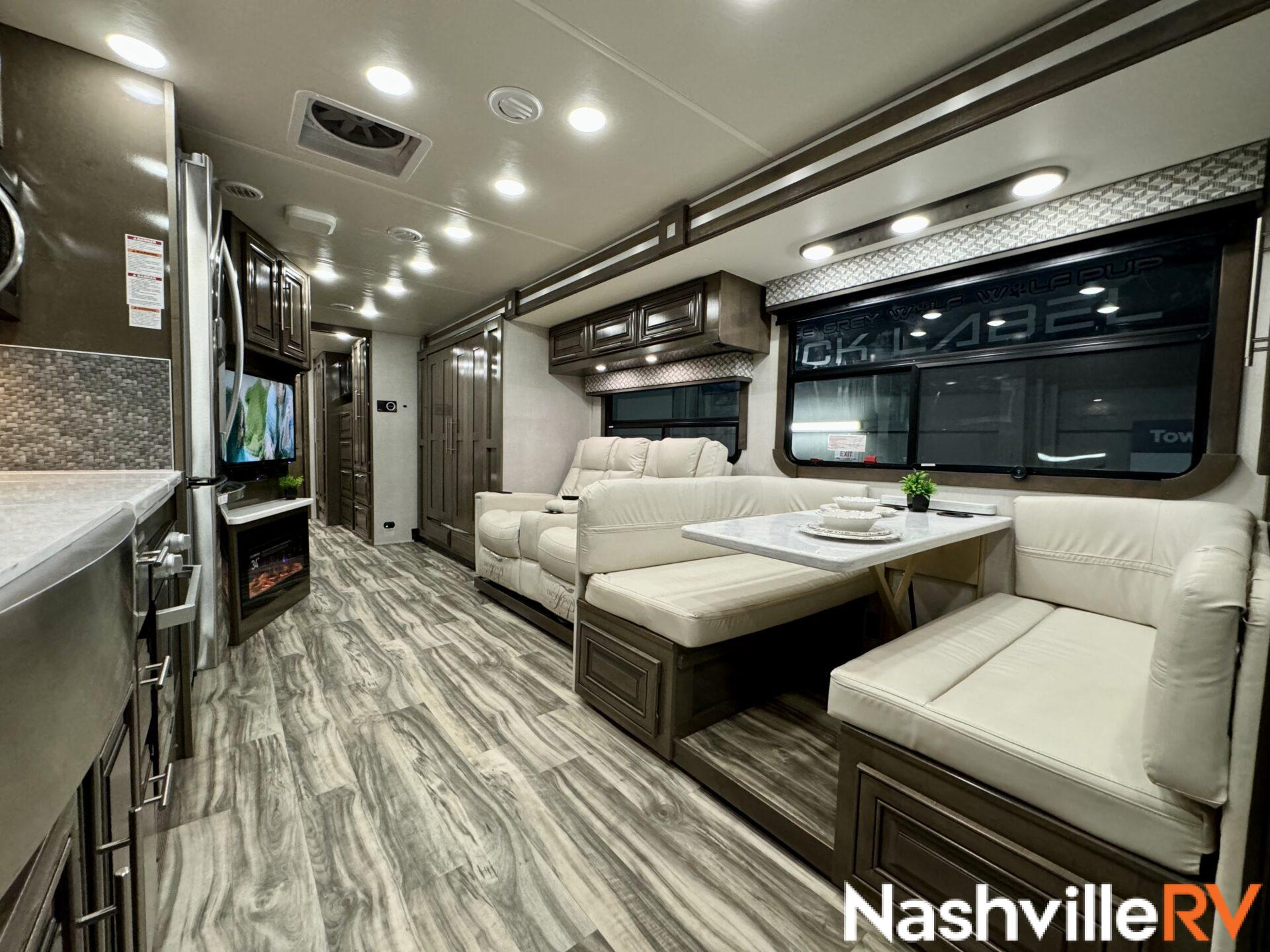 Class A Motorhomes - motorhome rentals Nashville TN