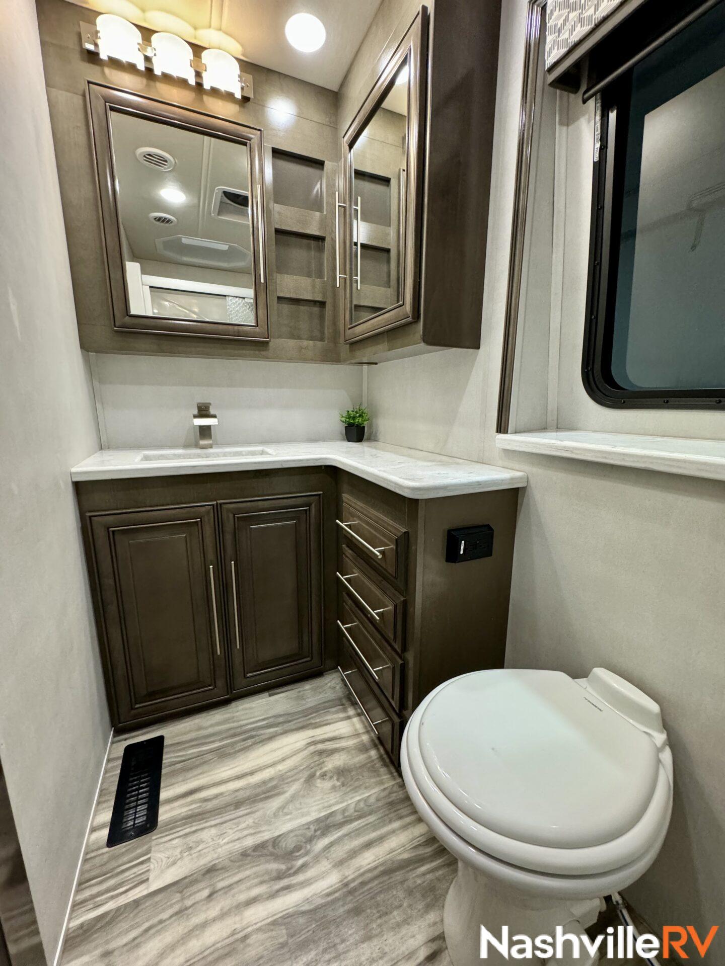 Class A Motorhomes - motorhome rentals Nashville TN